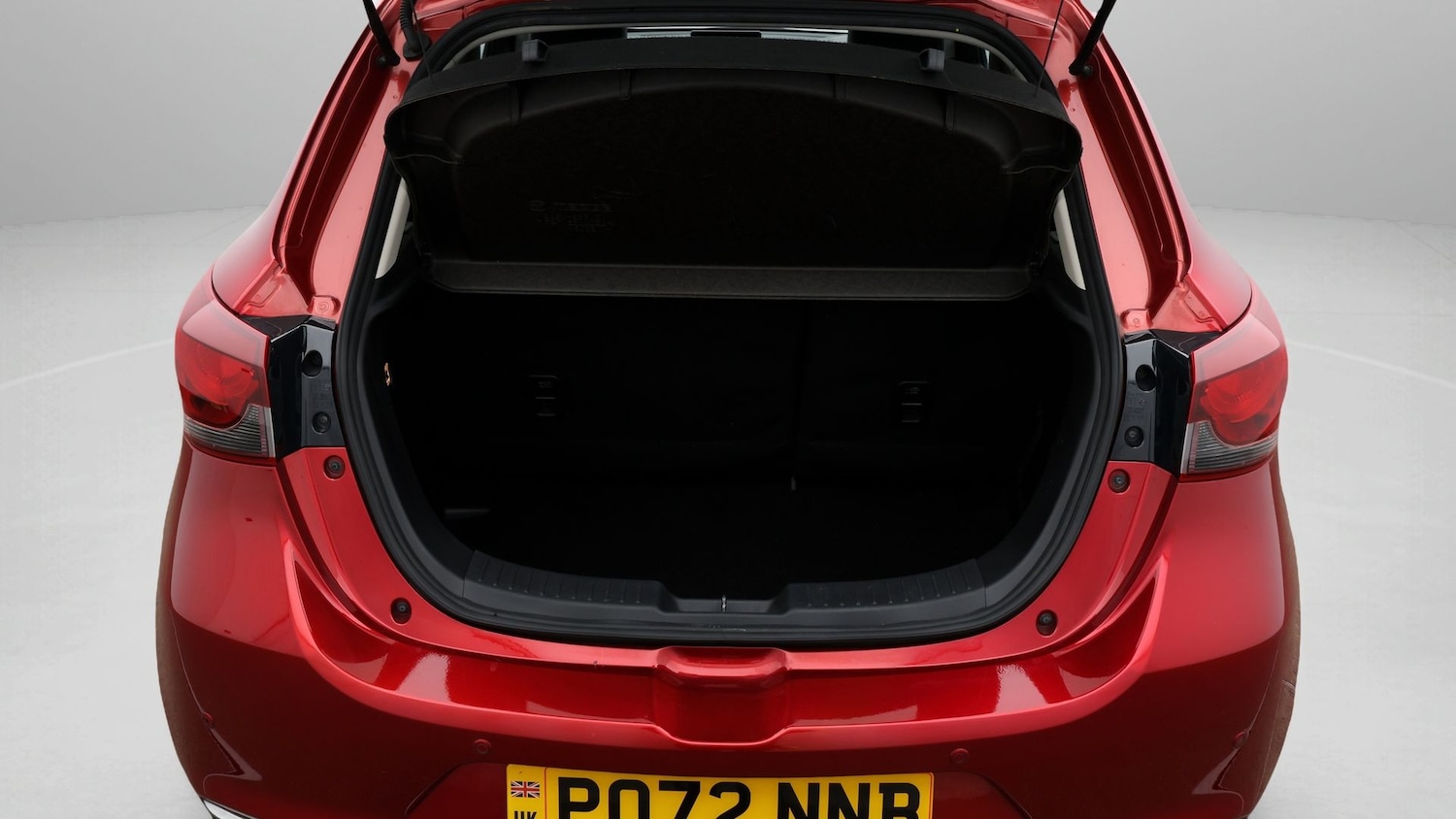 Used Mazda Mazda2 2023 for sale - 77833360: Photo 17