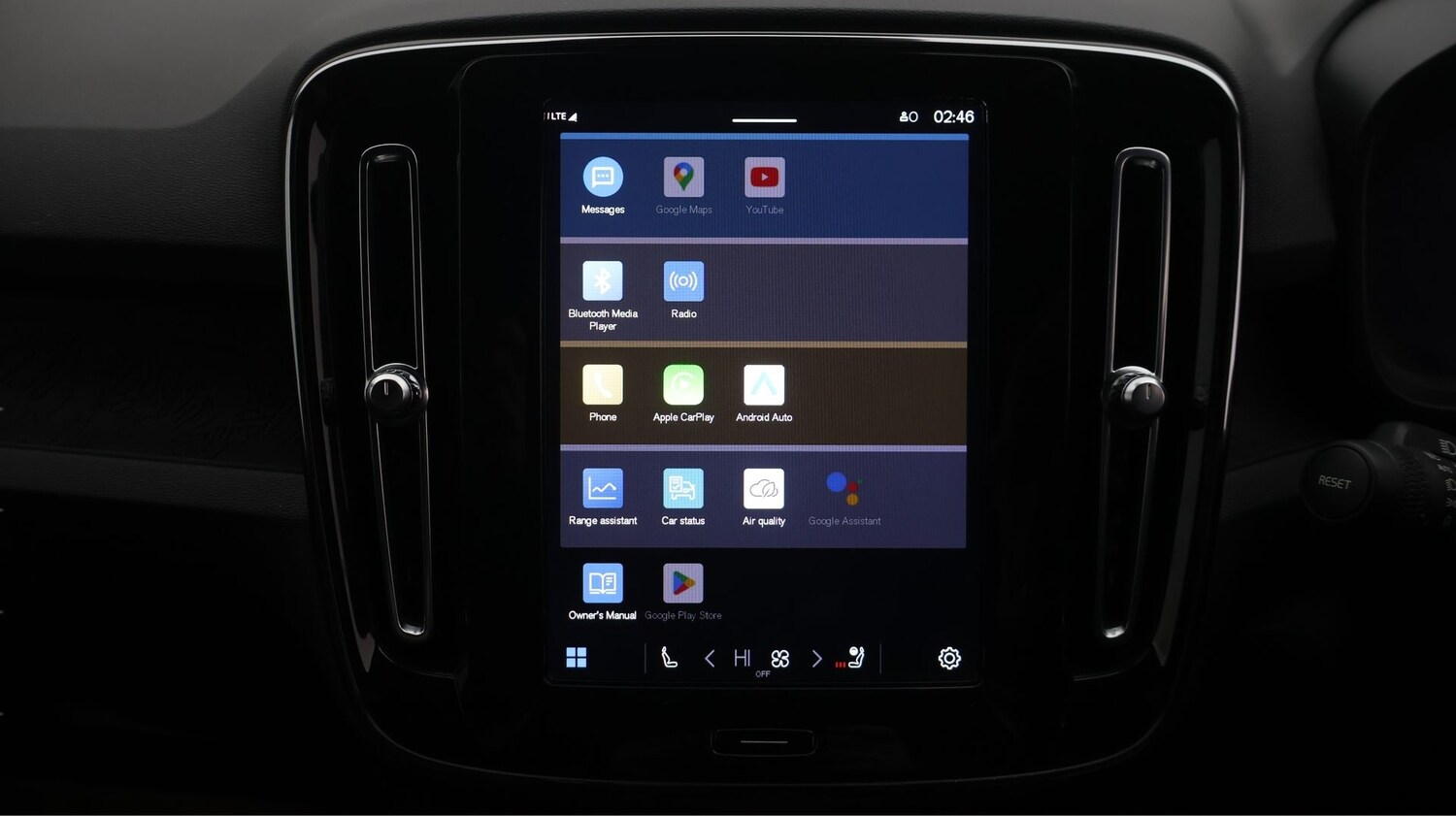 Used Volvo XC40 for sale - 77181698: Photo 11