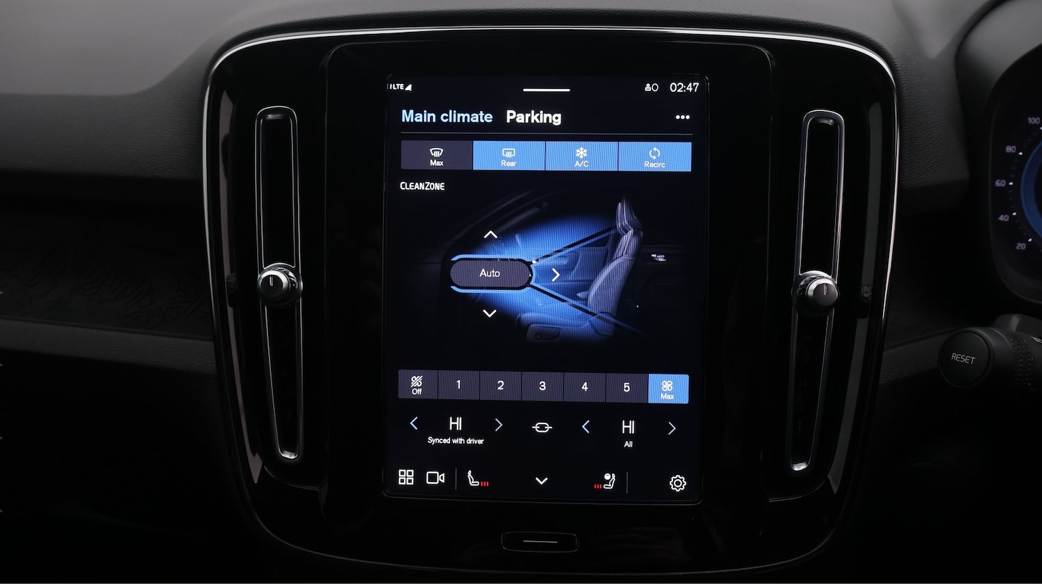 Used Volvo XC40 for sale - 77181698: Photo 12