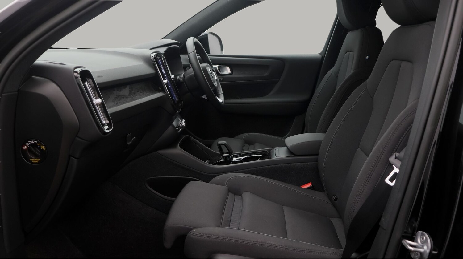 Used Volvo XC40 for sale - 77181698: Photo 14