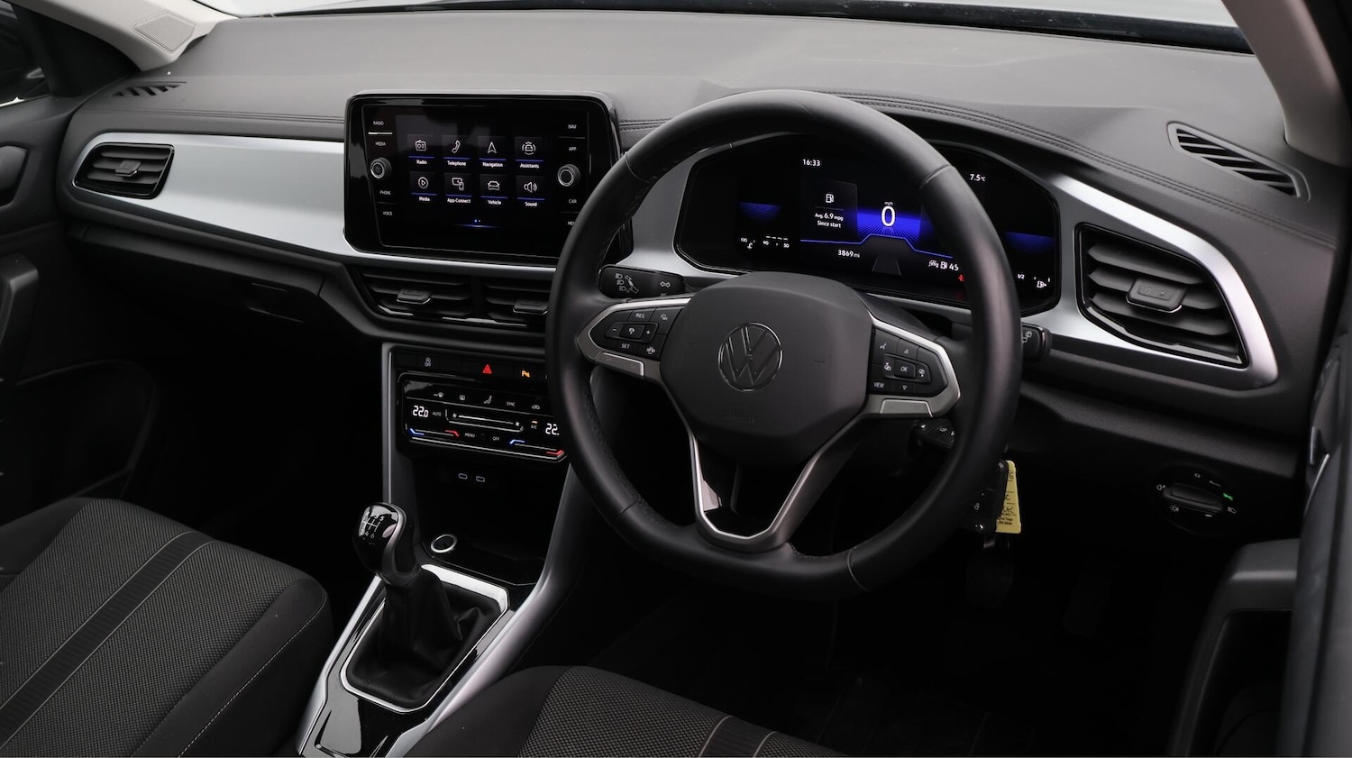 Used Volkswagen T-Roc 2022 for sale - 76715547: Photo 10