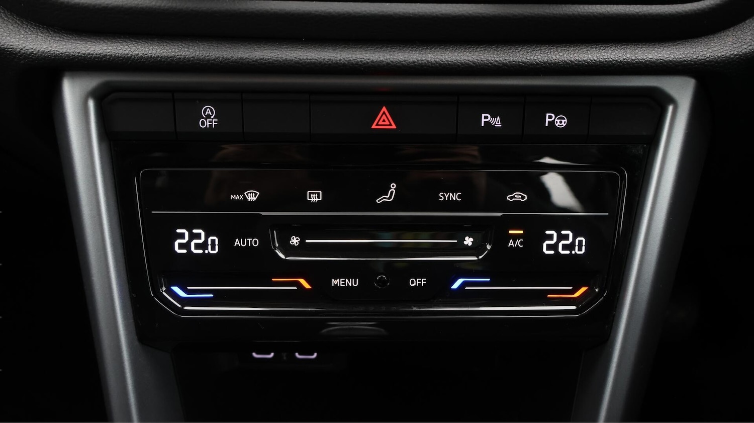 Used Volkswagen T-Roc 2022 for sale - 76715547: Photo 13