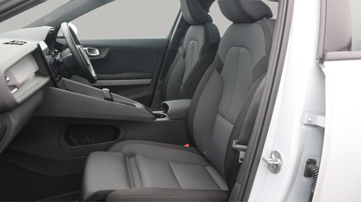 Used Polestar Polestar 2 2022 for sale - 76701875: Photo 15