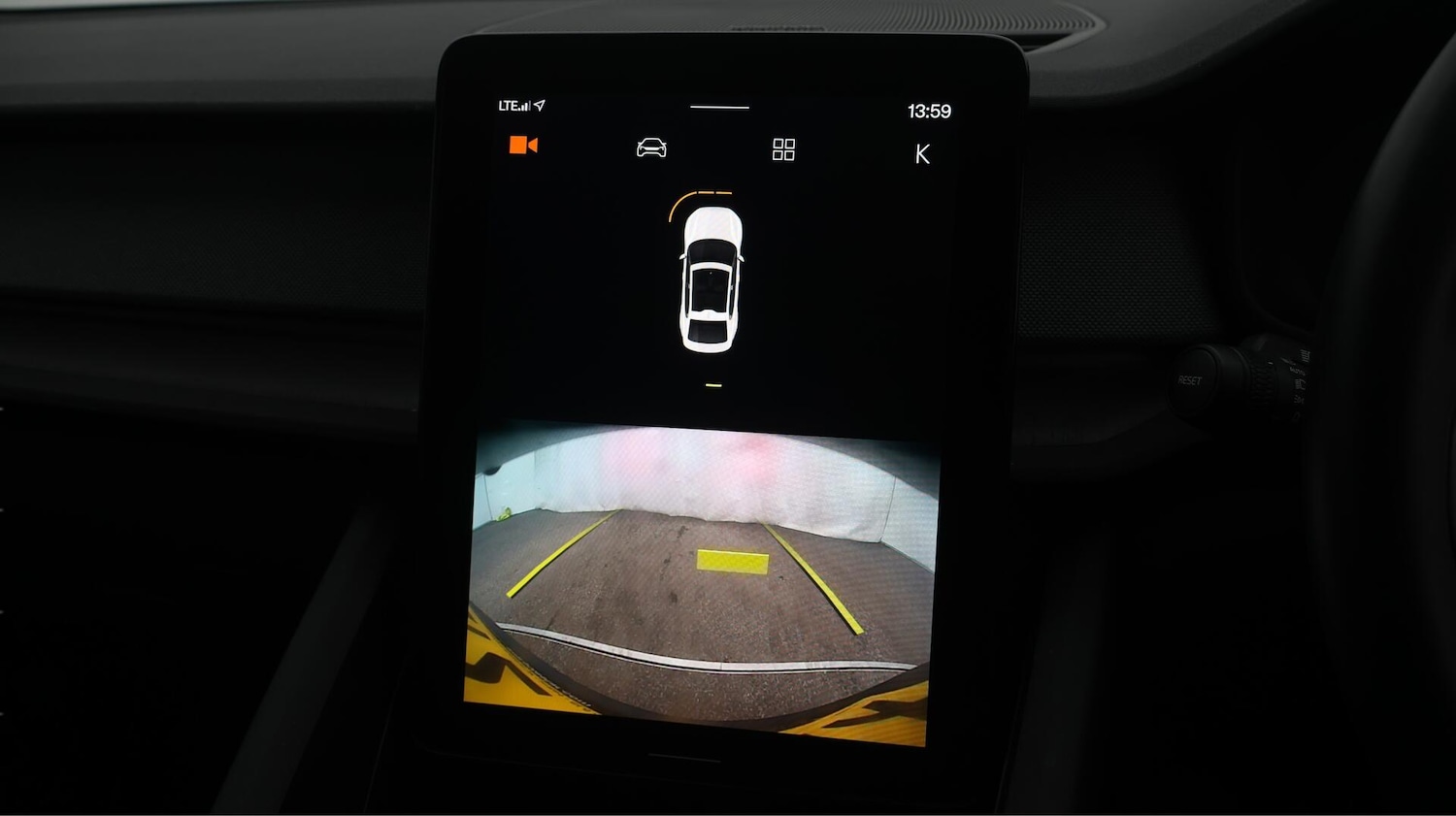 Used Polestar Polestar 2 2022 for sale - 76701875: Photo 27