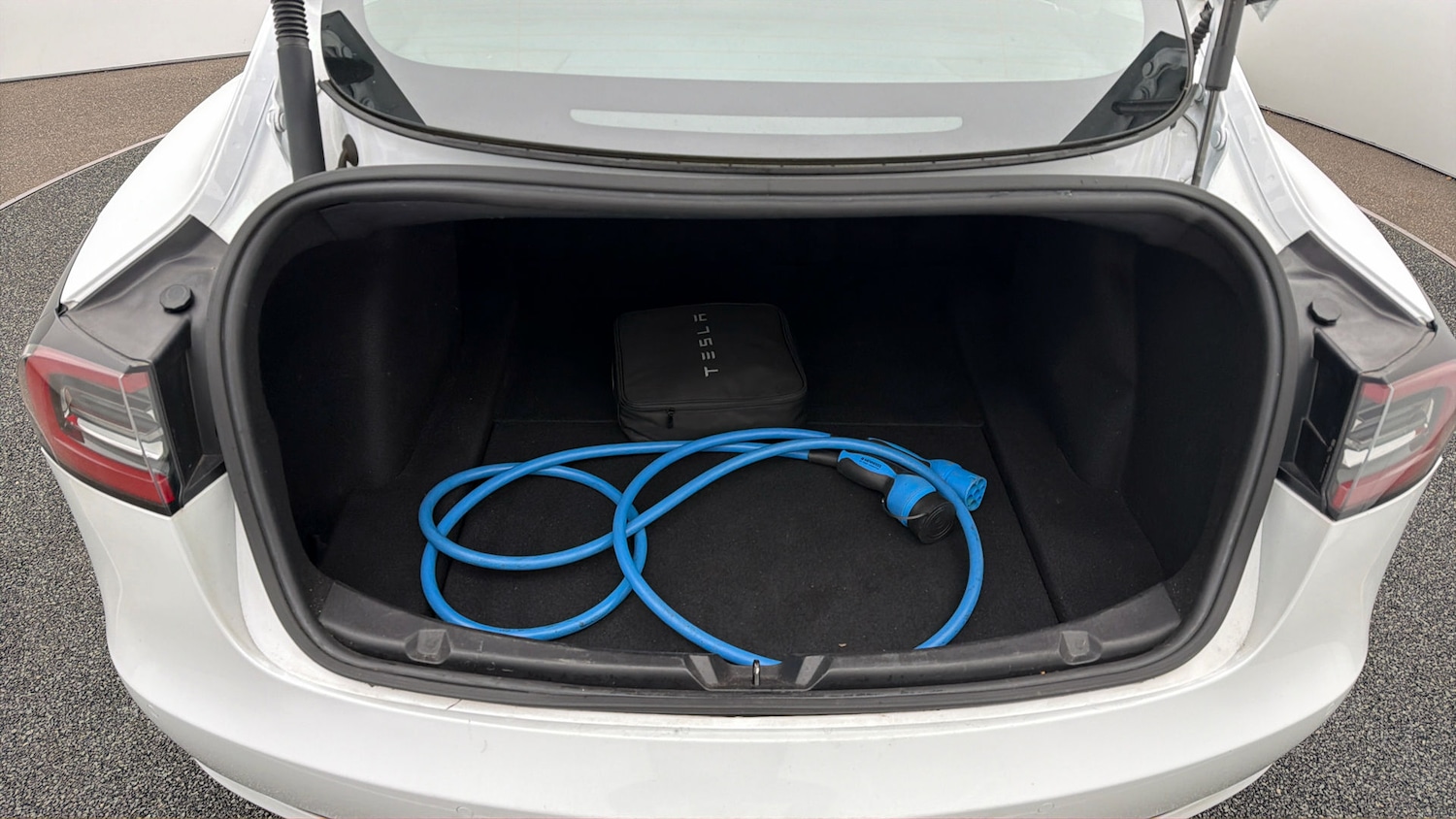 Used Tesla Model 3 2020 for sale - 78163729: Photo 16