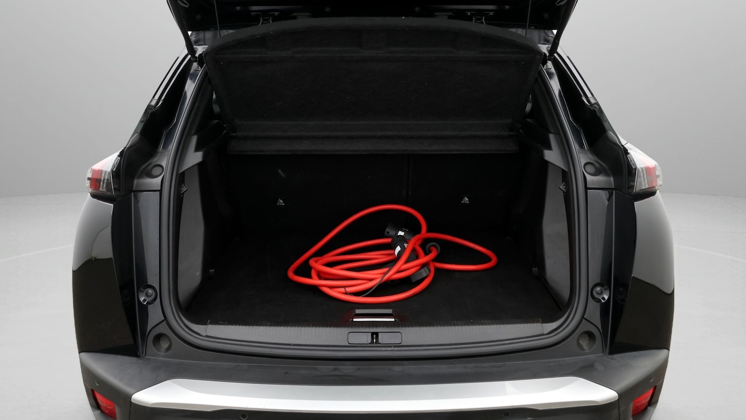 Used Peugeot 2008 2023 for sale - 77555378: Photo 17