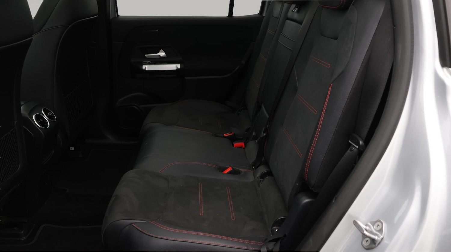 Used Mercedes-Benz EQB 2022 for sale - 76701972: Photo 17