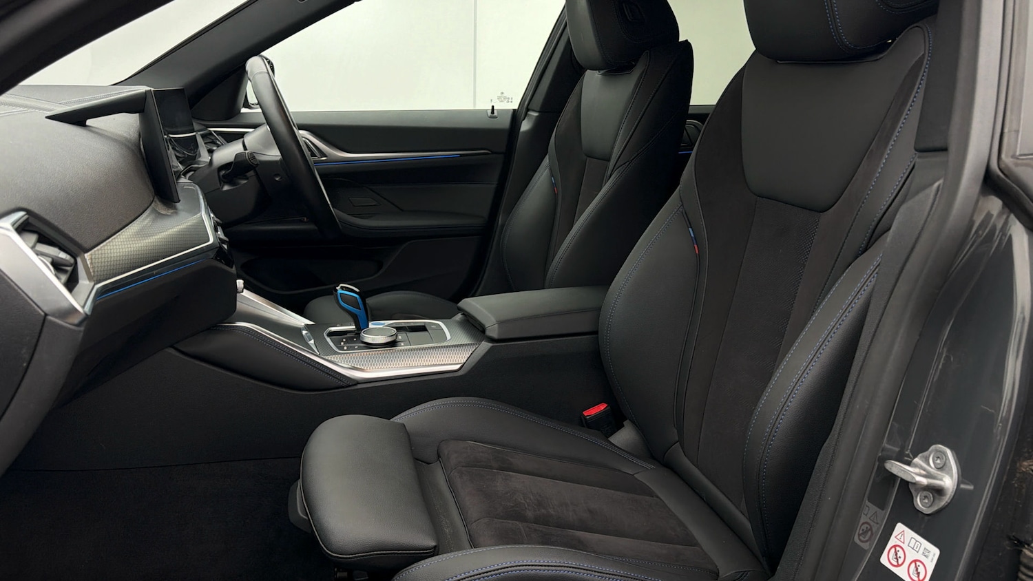 Used BMW i4 2023 for sale - 77864651: Photo 13