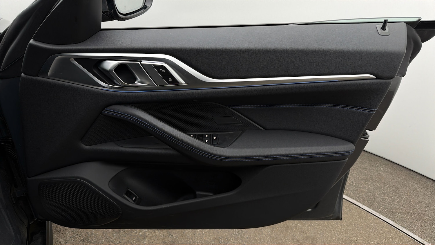 Used BMW i4 2023 for sale - 77864651: Photo 14