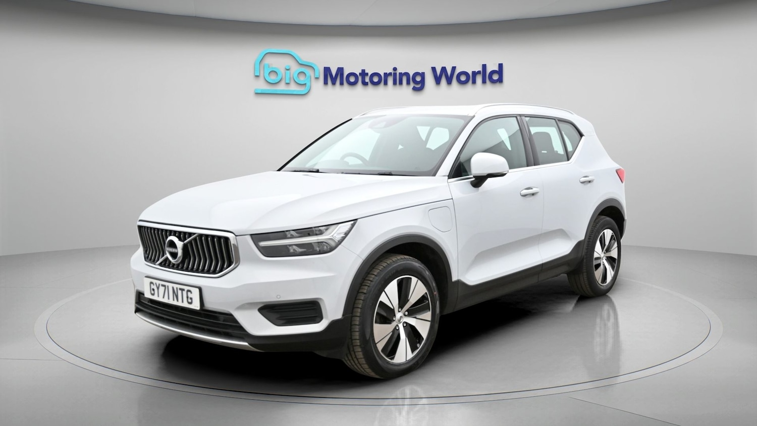 Used Volvo XC40 2021 for sale - 78039539: Photo 3