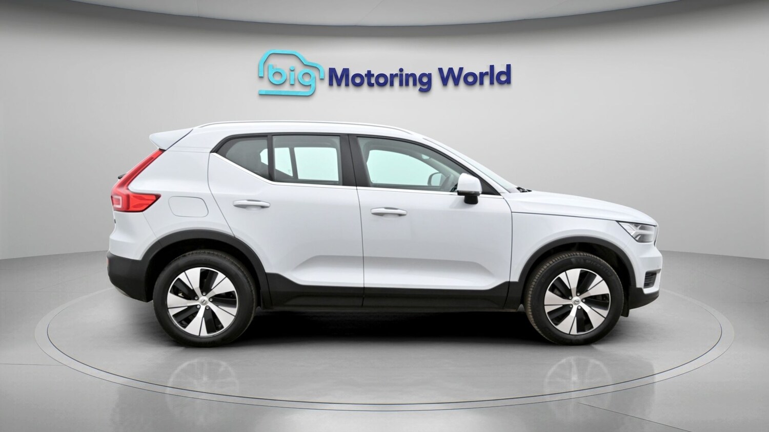 Used Volvo XC40 2021 for sale - 78039539: Photo 8