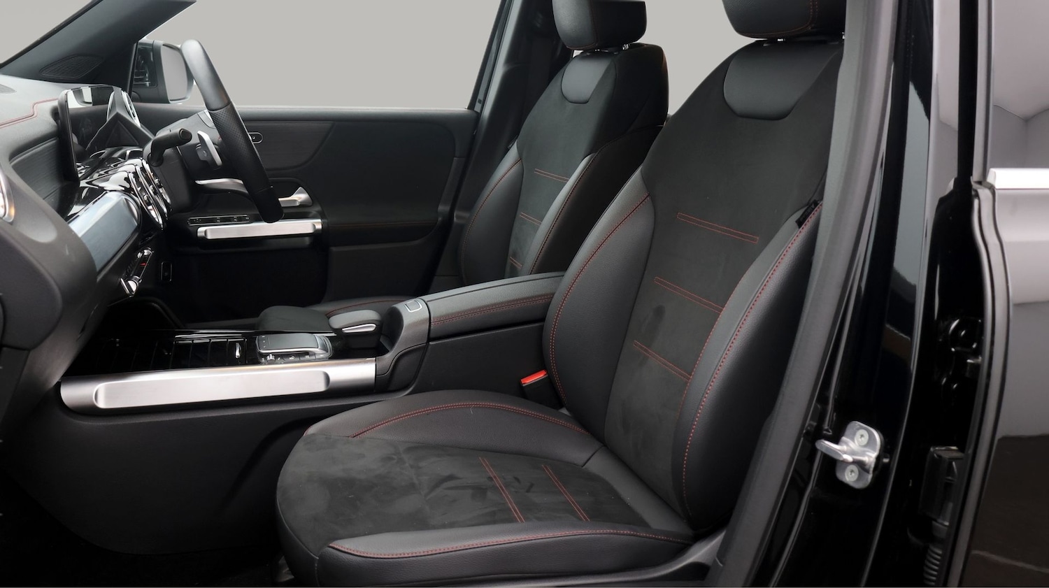 Used Mercedes-Benz EQB 2024 for sale - 77536382: Photo 14