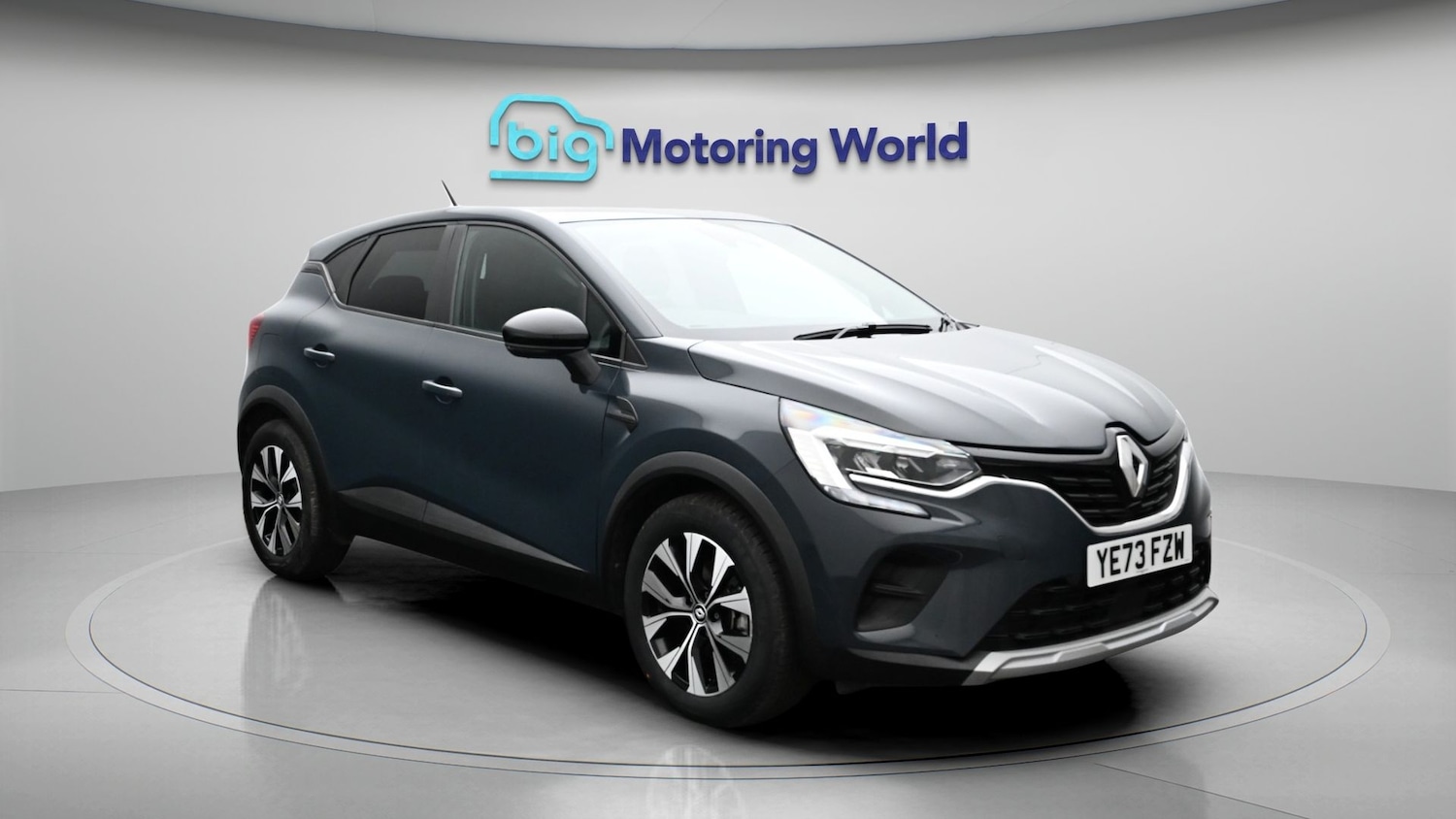 Used Renault Captur 2023 for sale - 78164555: Photo 1