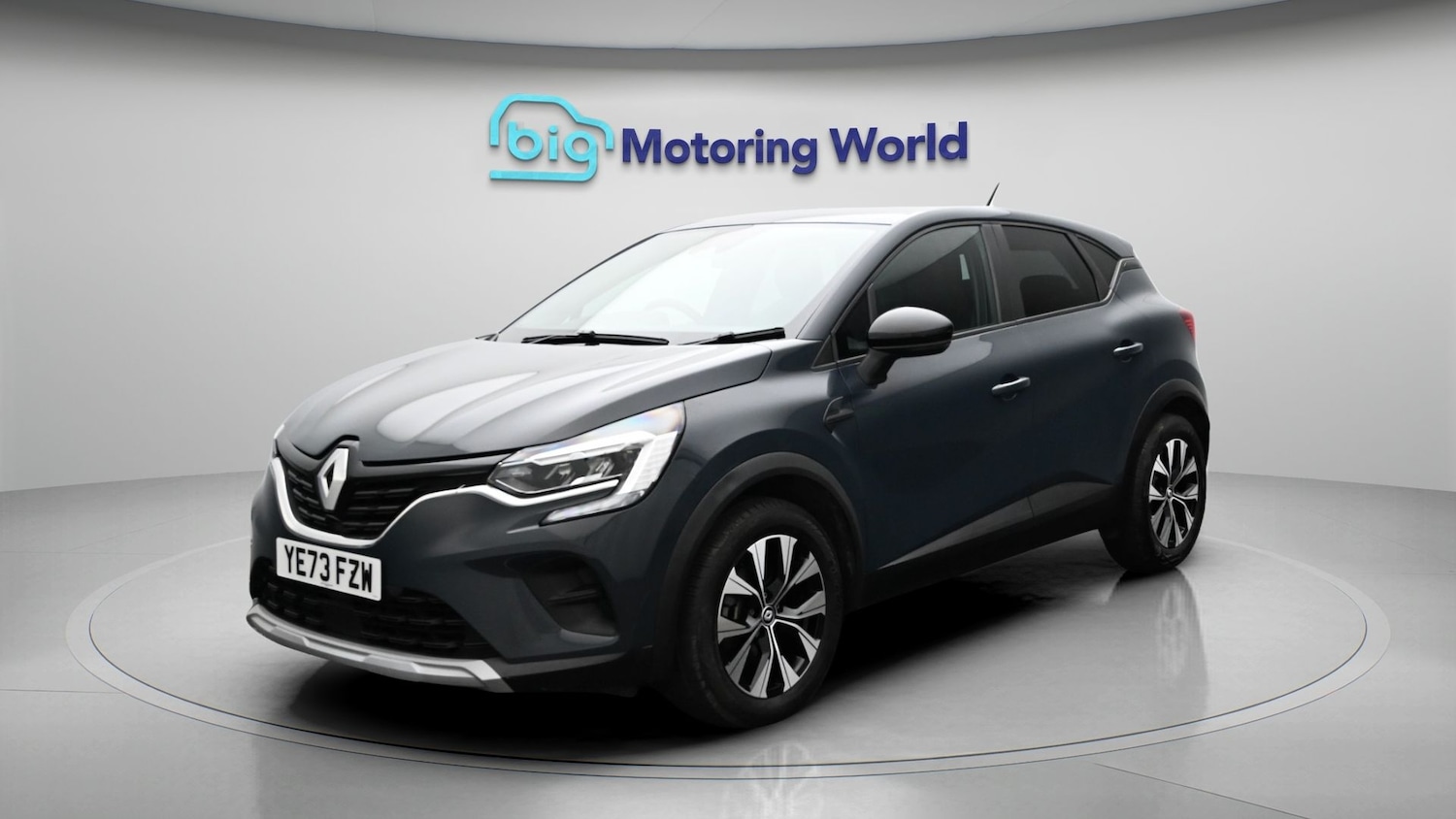 Used Renault Captur 2023 for sale - 78164555: Photo 3