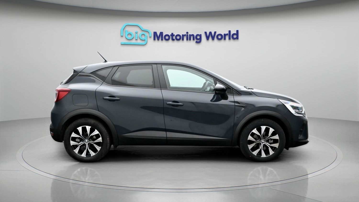 Used Renault Captur 2023 for sale - 78164555: Photo 8