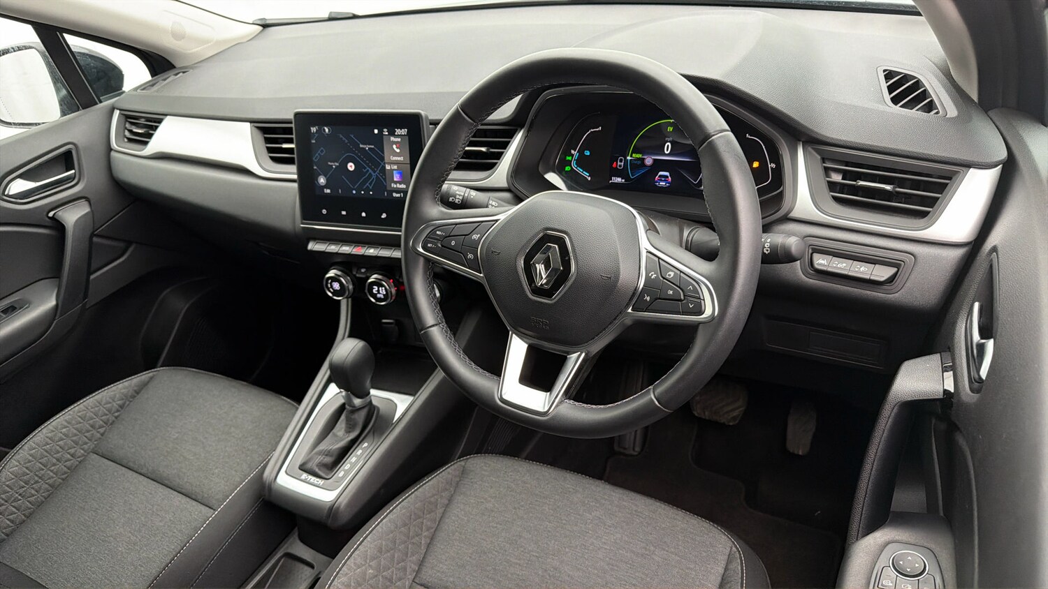 Used Renault Captur 2023 for sale - 78164555: Photo 9