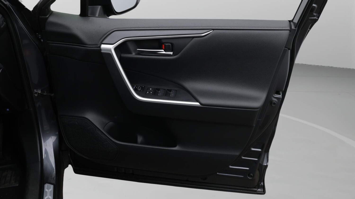 Used Toyota RAV4 2022 for sale - 76550204: Photo 16