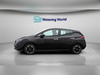 Used Nissan Leaf 2022 for sale - 77352120: Photo
