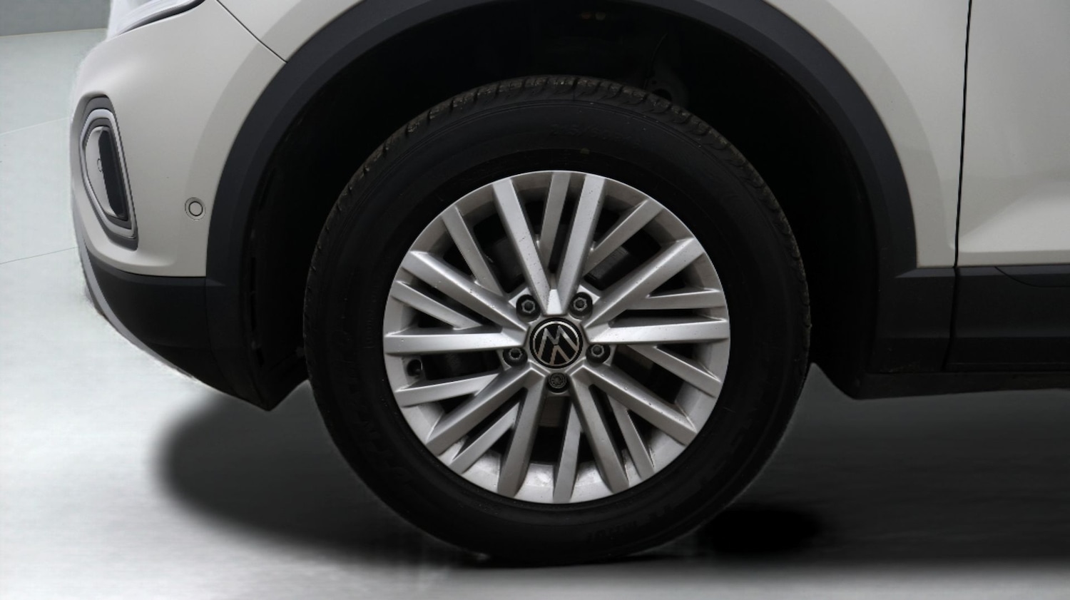 Used Volkswagen T-Roc 2022 for sale - 77460132: Photo 18