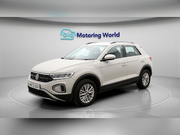 Used Volkswagen T-Roc 2022 for sale - 77460132: Photo