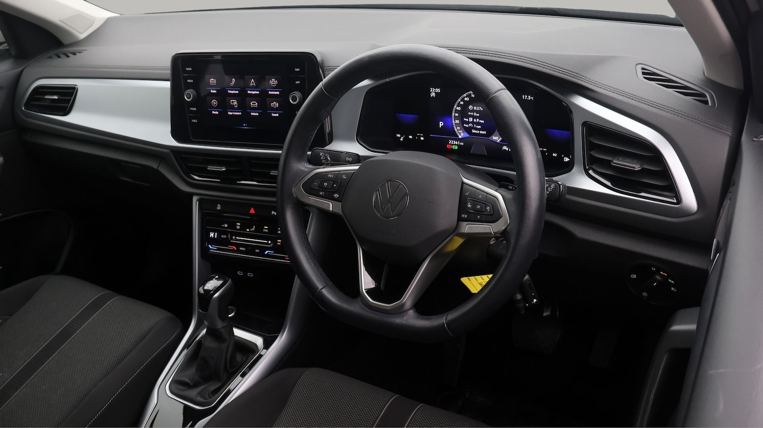 Used Volkswagen T-Roc 2022 for sale - 77460132: Photo 9