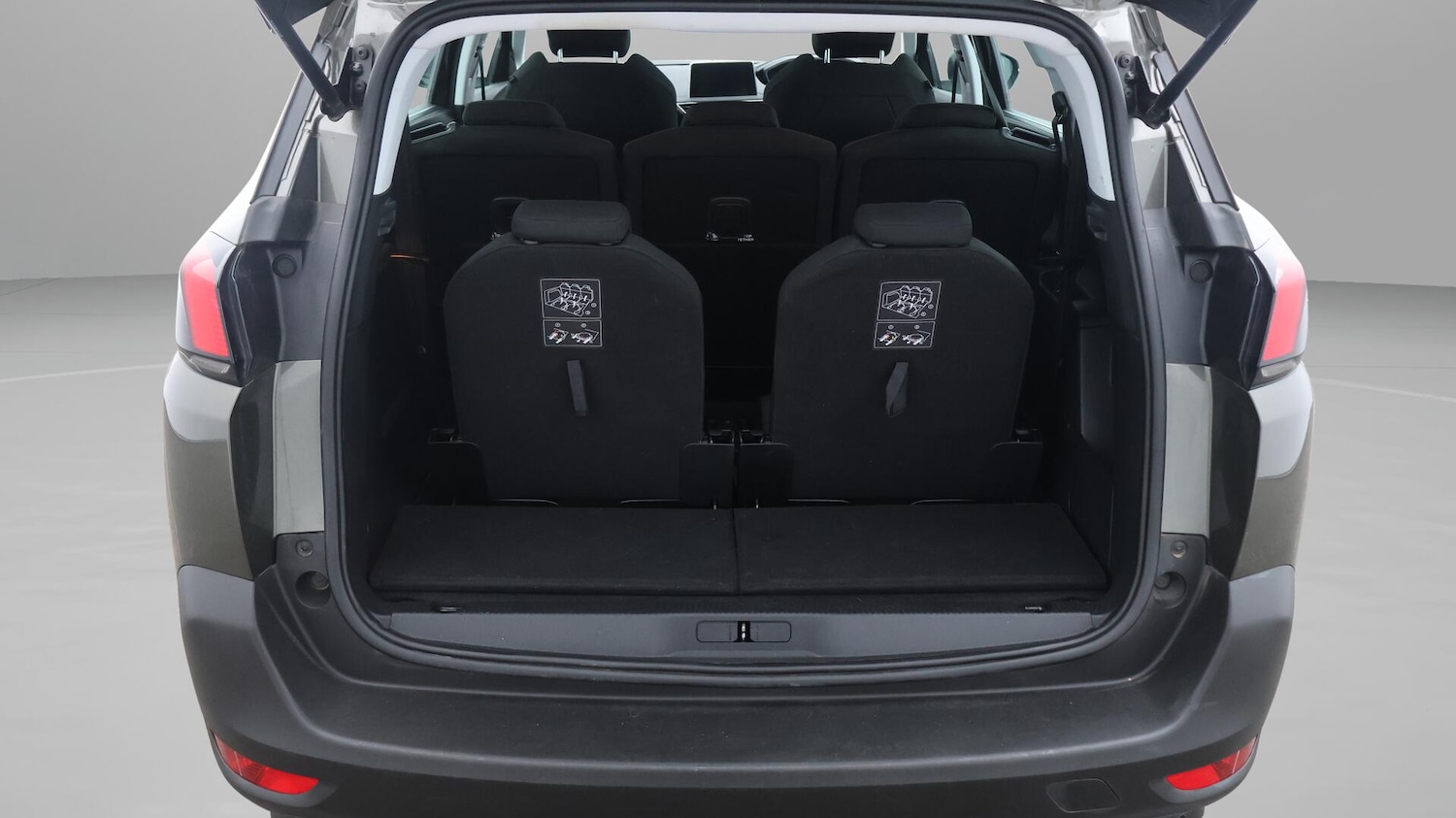 Used Peugeot 5008 2020 for sale - 76326322: Photo 22