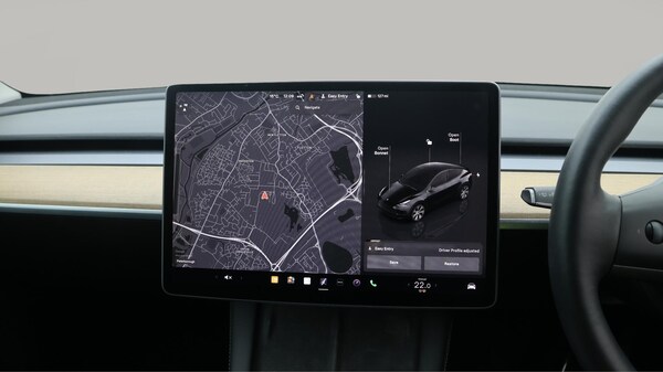 Used Tesla Model Y 2022 for sale - 76246681: Photo 12