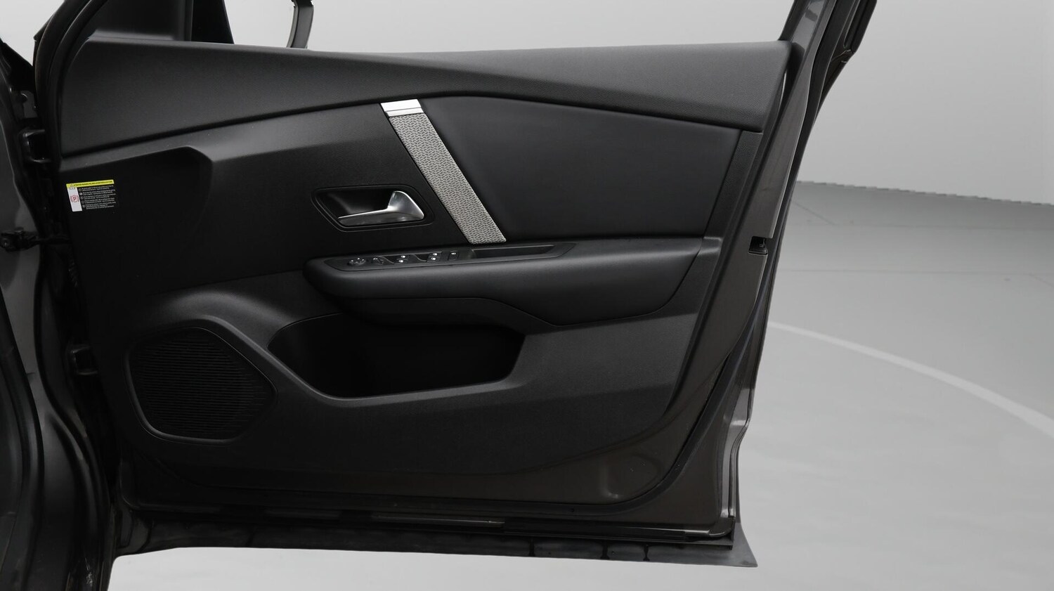 Used Citroen C4 2023 for sale - 76424419: Photo 16