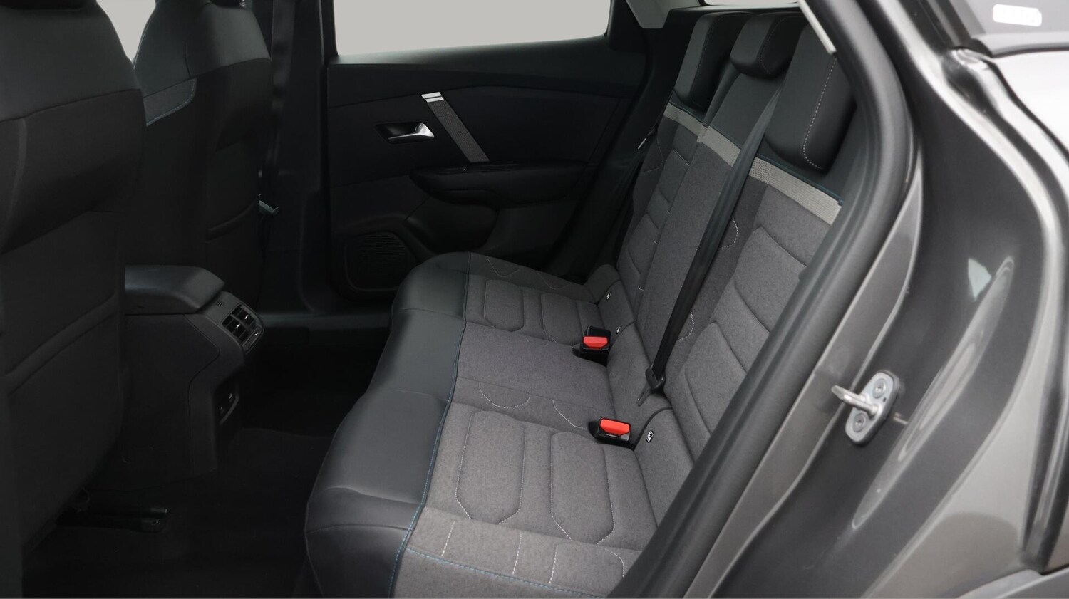 Used Citroen C4 2023 for sale - 76424419: Photo 17