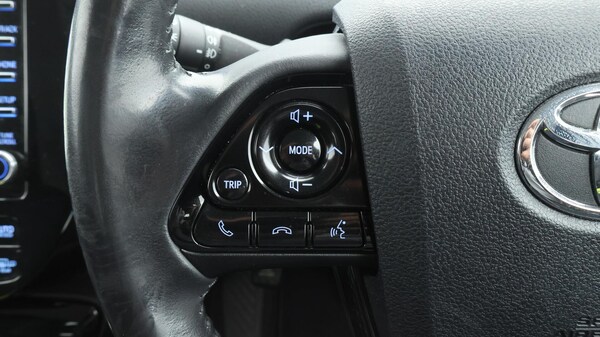 Used Toyota Prius 2021 for sale - 76201235: Photo 23