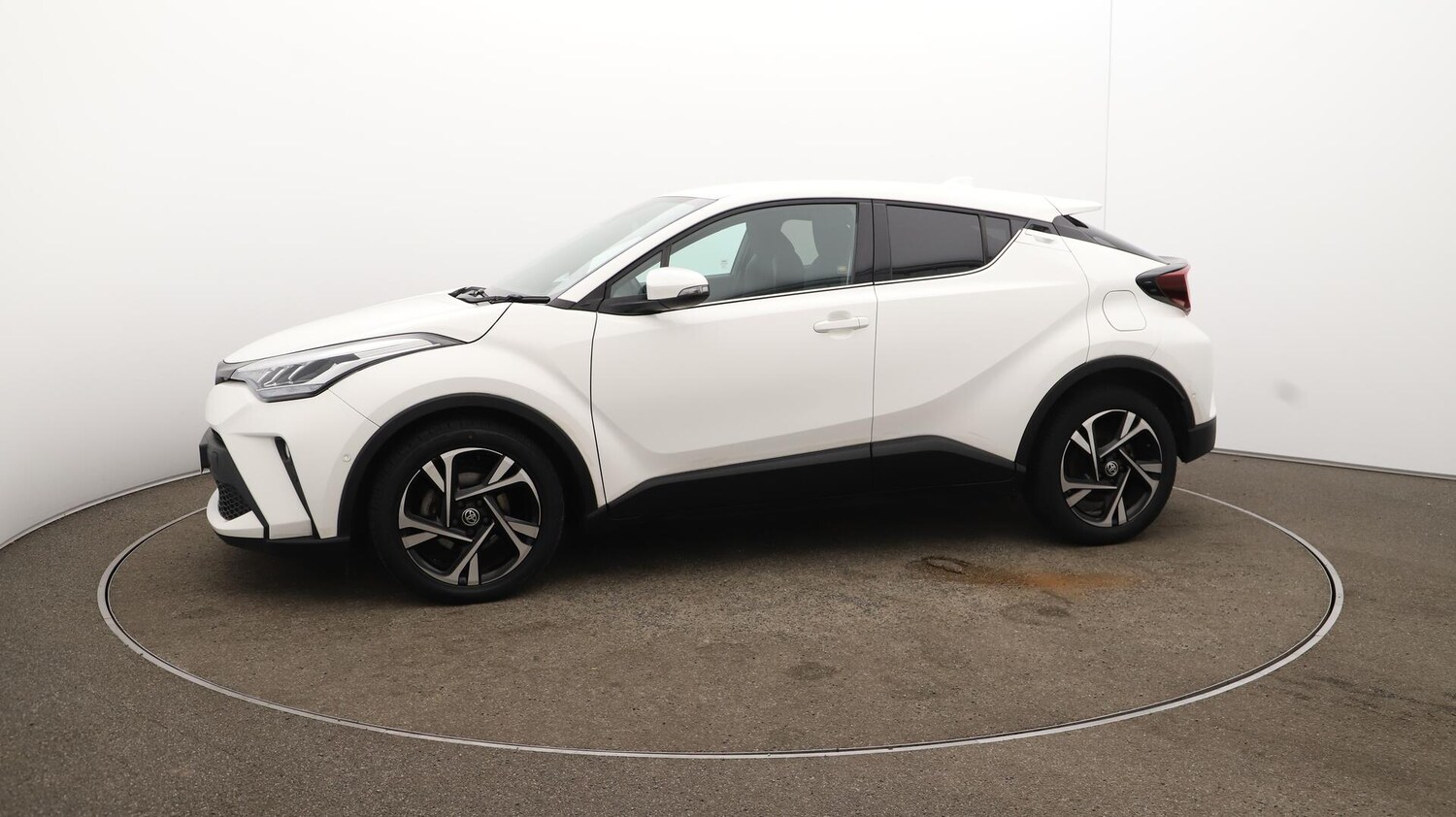 Used Toyota C-HR 2022 for sale - 75905482: Photo 66