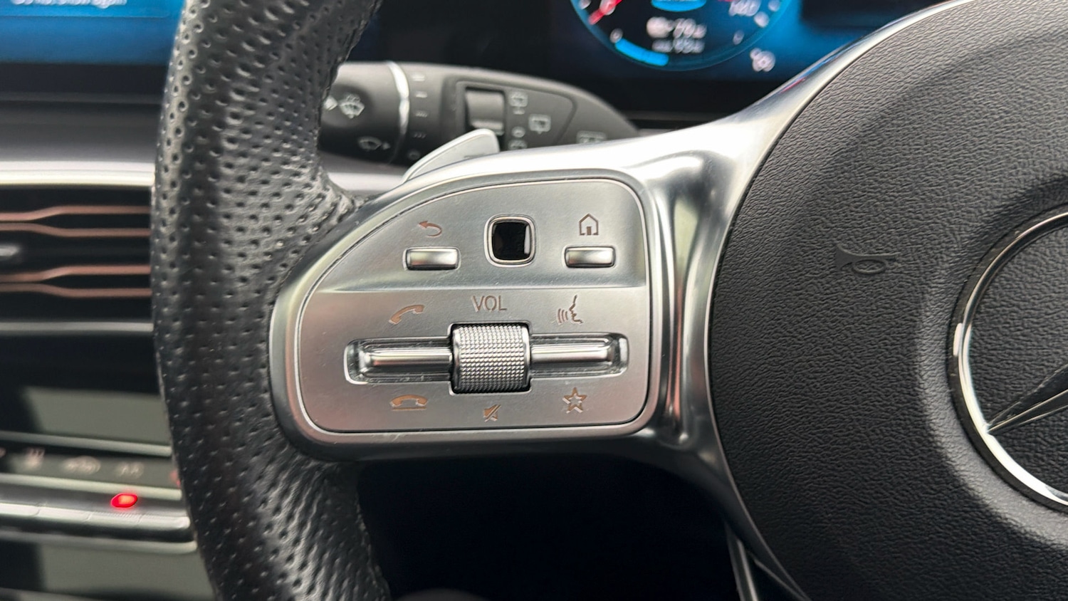 Used Mercedes-Benz EQC 2022 for sale - 77916295: Photo 23