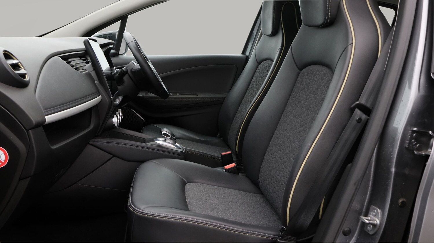 Used Renault Zoe 2023 for sale - 77282834: Photo 14