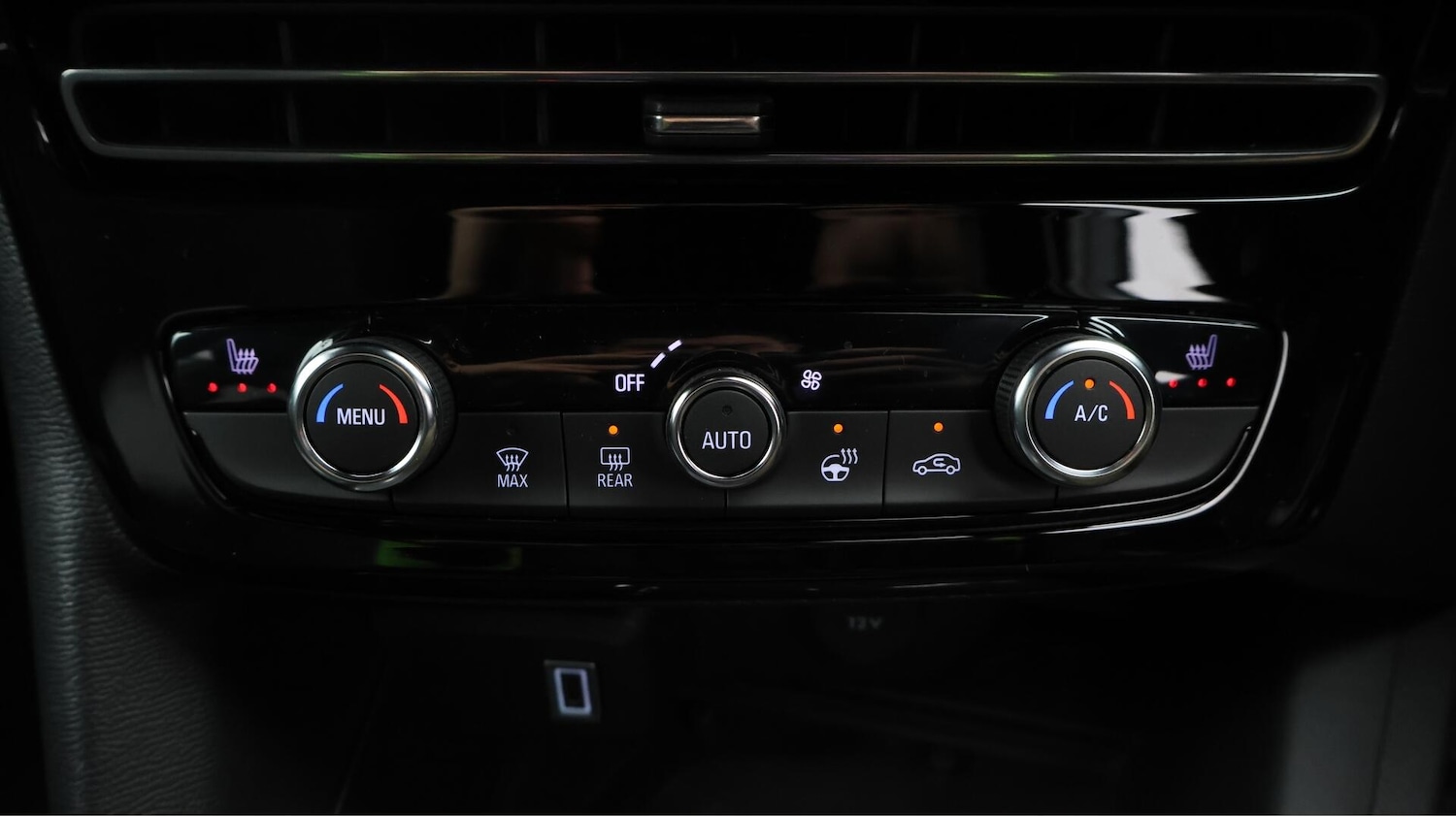 Used Vauxhall Mokka 2025 for sale - 76381049: Photo 12