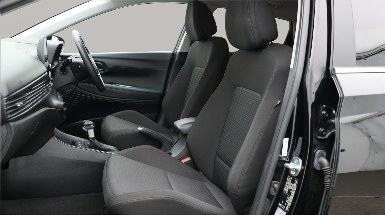 Used Hyundai i20 2022 for sale - 76781641: Photo 15