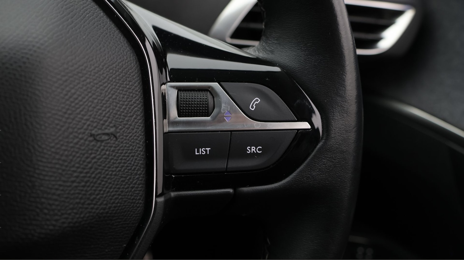 Used Peugeot 5008 2022 for sale - 77220377: Photo 22