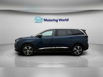 Used Peugeot 5008 2022 for sale - 77220377: Photo