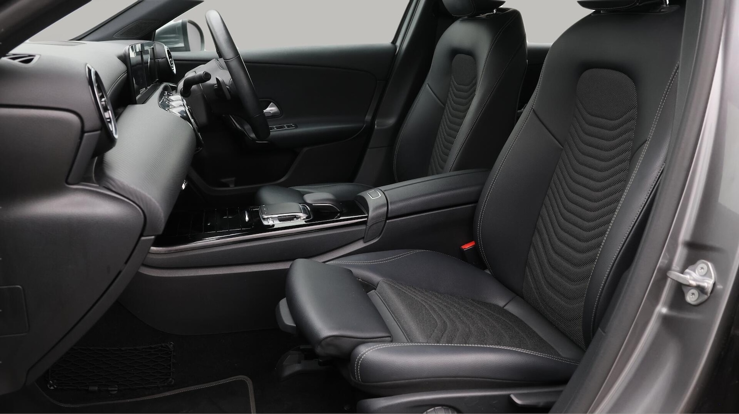 Used Mercedes-Benz A-Class 2019 for sale - 76613208: Photo 15