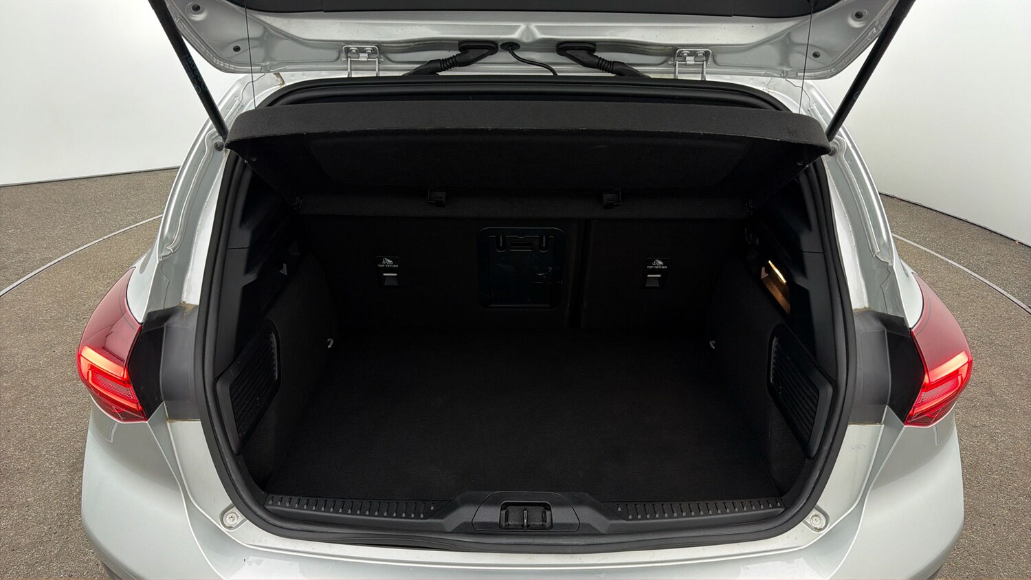 Used Ford Focus 2023 for sale - 78106096: Photo 16