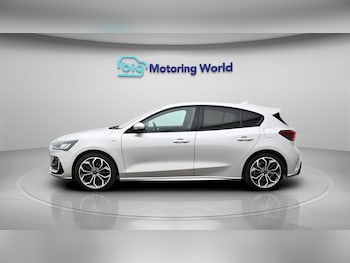 Used Ford Focus 2023 for sale - 78106096: Photo