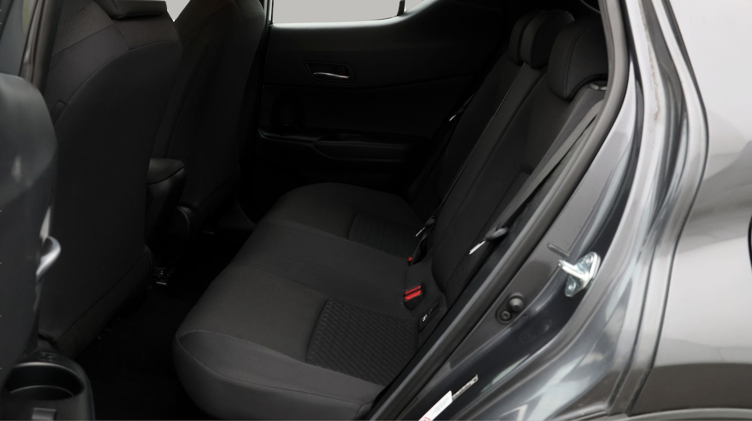 Used Toyota C-HR 2023 for sale - 77610308: Photo 16