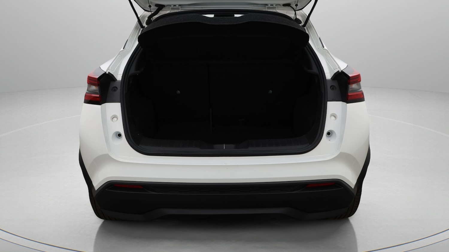 Used Nissan Juke 2023 for sale - 77668308: Photo 17