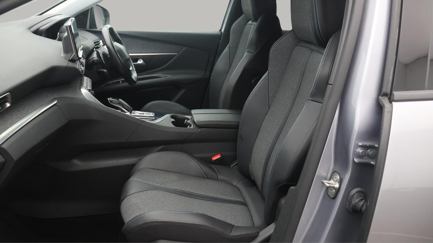 Used Peugeot 3008 2022 for sale - 76371038: Photo 15