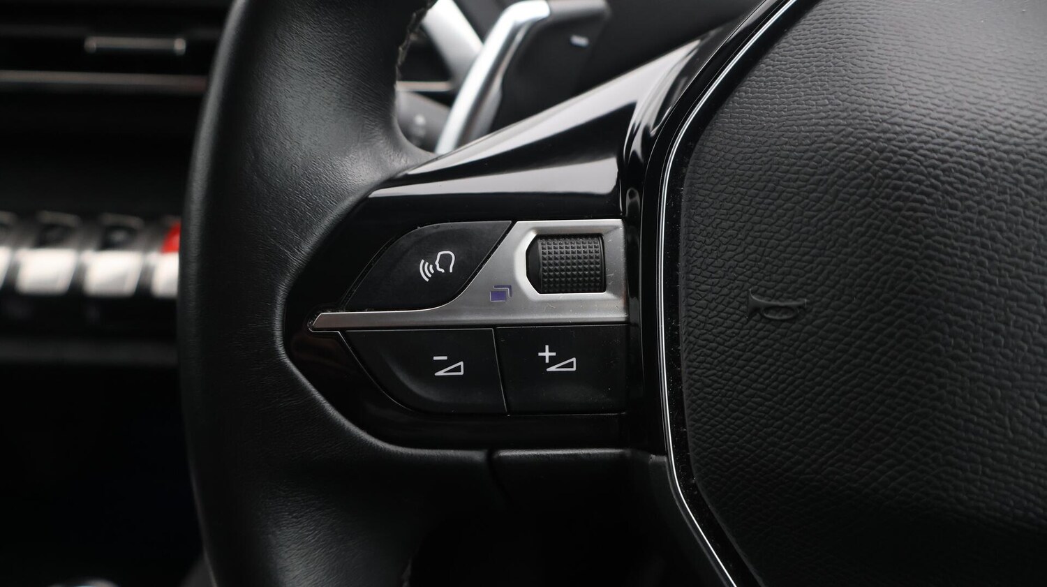 Used Peugeot 3008 2022 for sale - 76371038: Photo 24