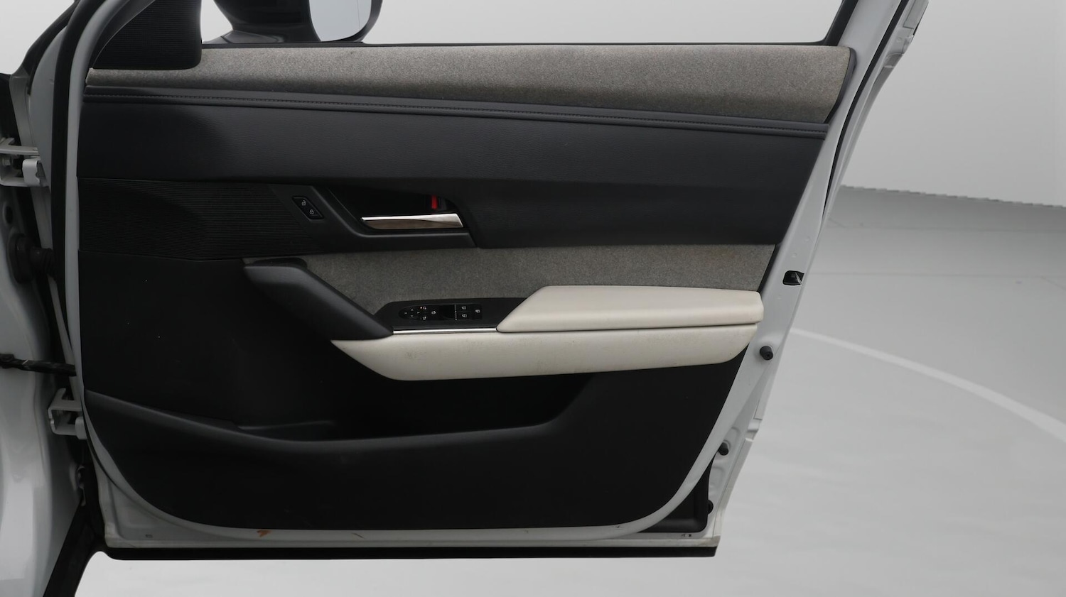 Used Mazda MX-30 2021 for sale - 76572884: Photo 16