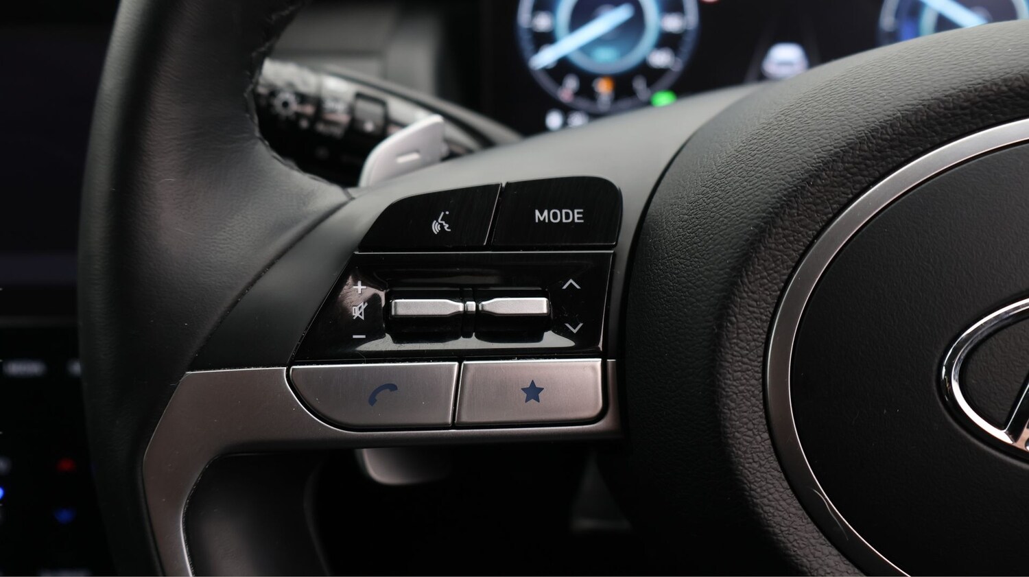 Used Hyundai TUCSON for sale - 77675824: Photo 23