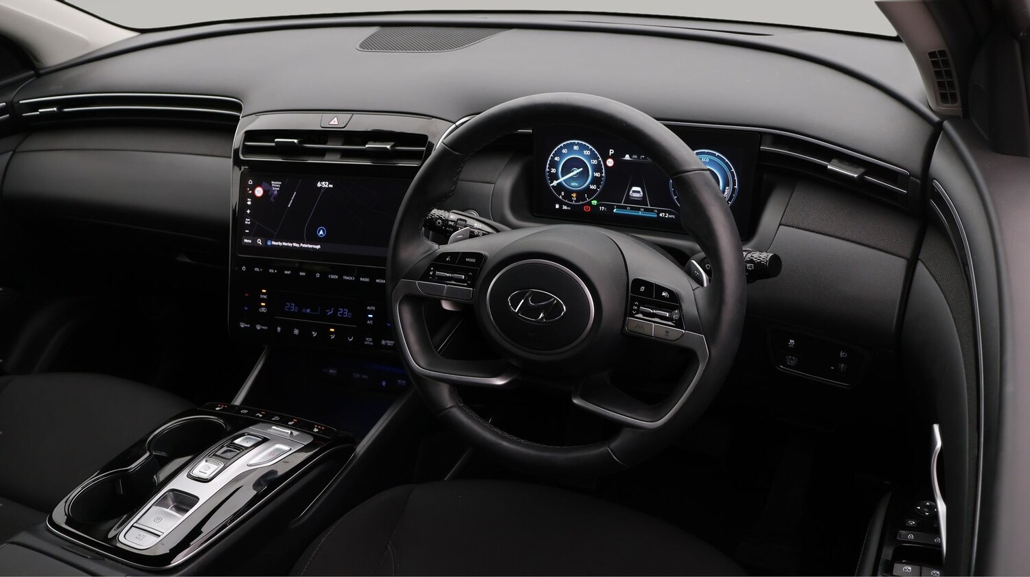 Used Hyundai TUCSON for sale - 77675824: Photo 9