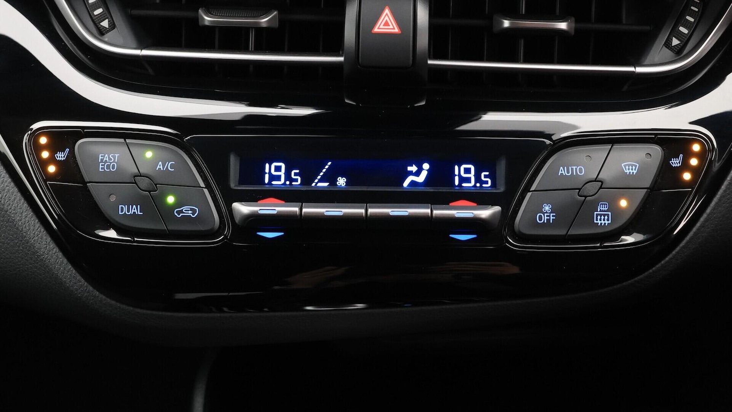 Used Toyota C-HR 2022 for sale - 76592842: Photo 13