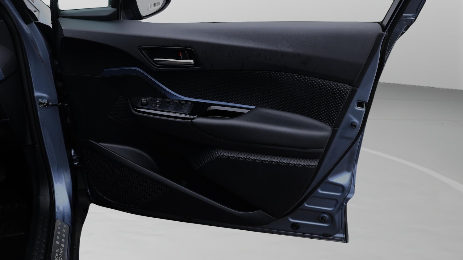 Used Toyota C-HR 2022 for sale - 76592842: Photo 16