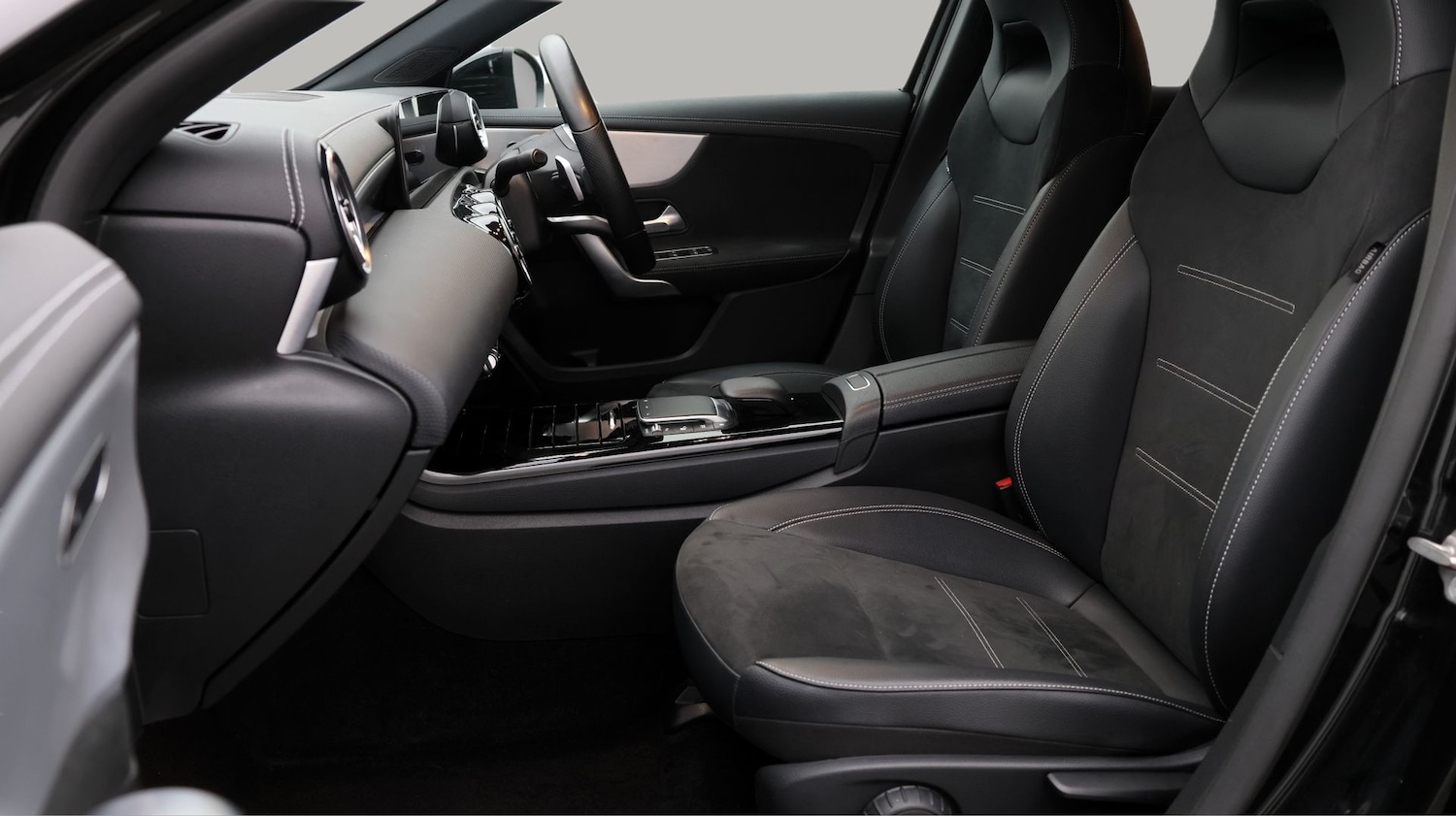 Used Mercedes-Benz A-Class 2022 for sale - 77288915: Photo 14